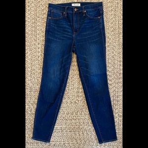 Madewell high rise dark rinse skinny jeans, size 28